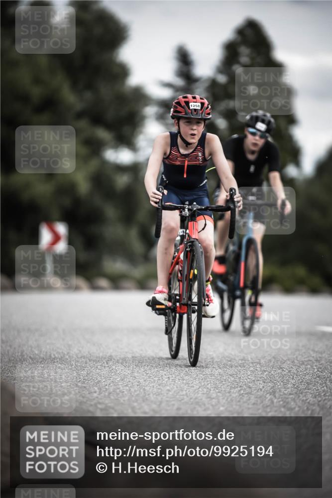 21.06.2026 - 29. Vierlanden-Triathlon H.Heesch http://msf.ph/oto/9925194 21.06.2026 14:43:01 Radfahren 1258 meine-sportfotos.de