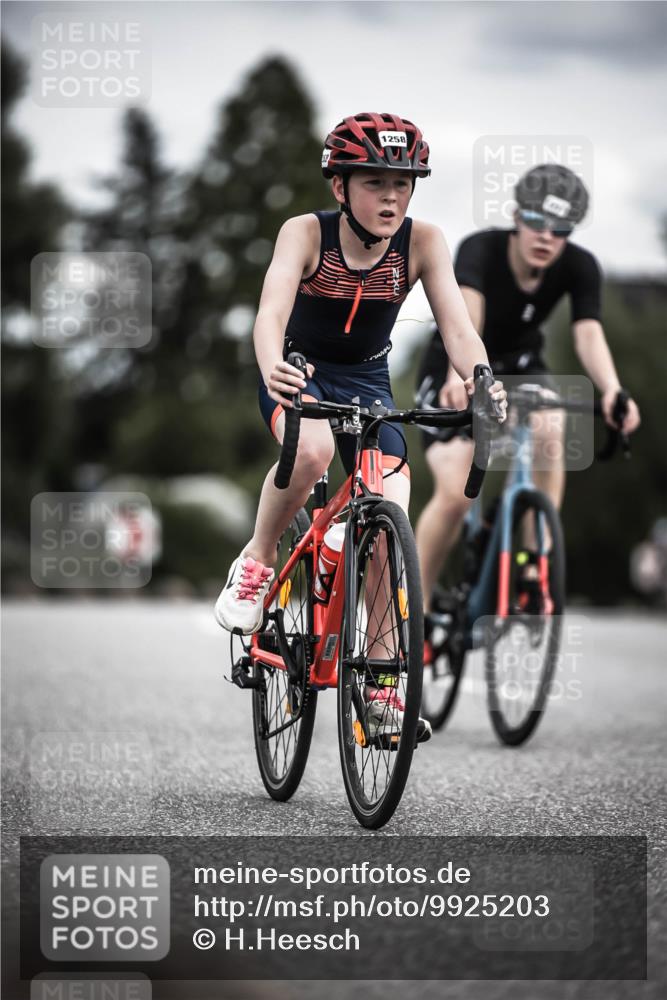 21.06.2026 - 29. Vierlanden-Triathlon H.Heesch http://msf.ph/oto/9925203 21.06.2026 14:43:01 Radfahren 1258 meine-sportfotos.de