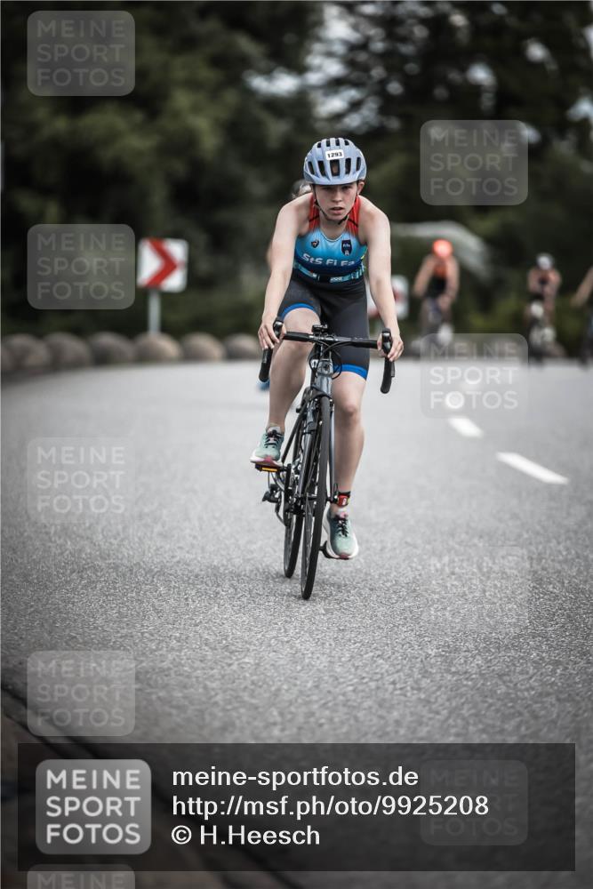 21.06.2026 - 29. Vierlanden-Triathlon H.Heesch http://msf.ph/oto/9925208 21.06.2026 14:43:11 Radfahren 1293 meine-sportfotos.de