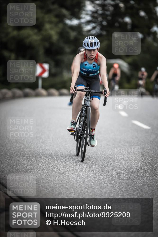 21.06.2026 - 29. Vierlanden-Triathlon H.Heesch http://msf.ph/oto/9925209 21.06.2026 14:43:11 Radfahren 1293 meine-sportfotos.de