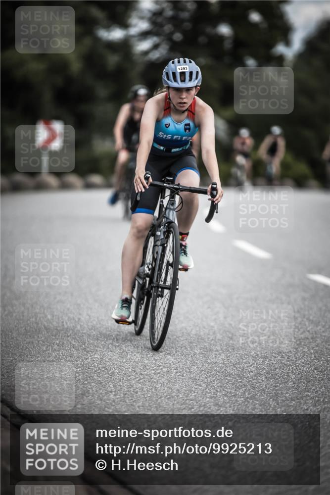 21.06.2026 - 29. Vierlanden-Triathlon H.Heesch http://msf.ph/oto/9925213 21.06.2026 14:43:11 Radfahren 1293 meine-sportfotos.de