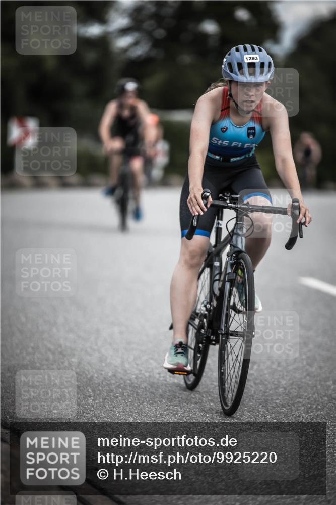 21.06.2026 - 29. Vierlanden-Triathlon H.Heesch http://msf.ph/oto/9925220 21.06.2026 14:43:11 Radfahren 1293 meine-sportfotos.de
