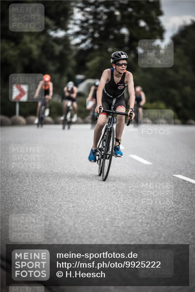 21.06.2026 - 29. Vierlanden-Triathlon H.Heesch http://msf.ph/oto/9925222 21.06.2026 14:43:13 Radfahren 1254 meine-sportfotos.de