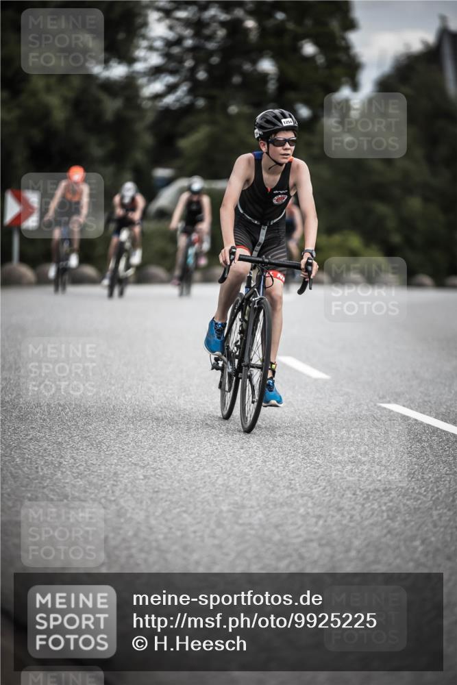 21.06.2026 - 29. Vierlanden-Triathlon H.Heesch http://msf.ph/oto/9925225 21.06.2026 14:43:13 Radfahren 1254 meine-sportfotos.de