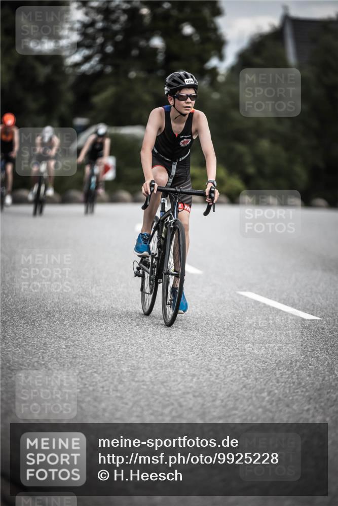 21.06.2026 - 29. Vierlanden-Triathlon H.Heesch http://msf.ph/oto/9925228 21.06.2026 14:43:13 Radfahren 1254 meine-sportfotos.de