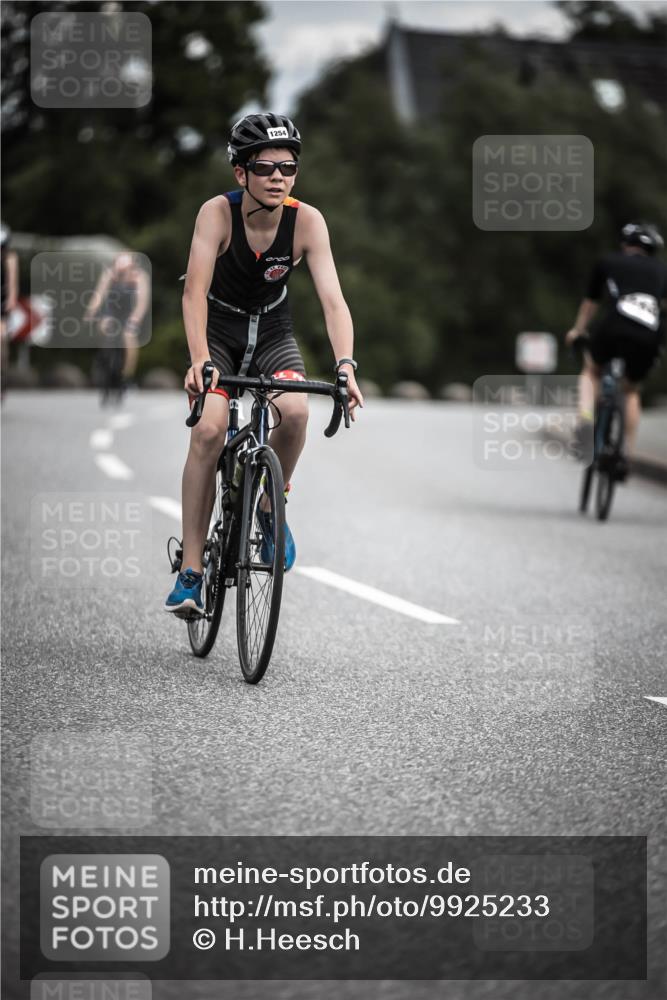 21.06.2026 - 29. Vierlanden-Triathlon H.Heesch http://msf.ph/oto/9925233 21.06.2026 14:43:13 Radfahren 1254 meine-sportfotos.de