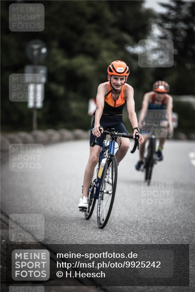 21.06.2026 - 29. Vierlanden-Triathlon H.Heesch http://msf.ph/oto/9925242 21.06.2026 14:43:17 Radfahren 11, 1265 meine-sportfotos.de