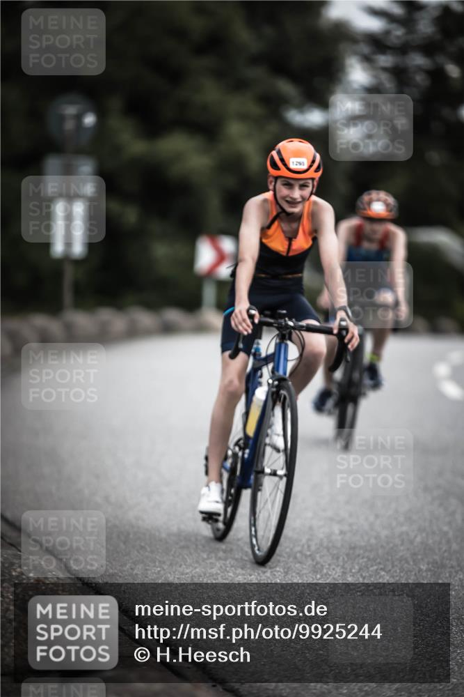 21.06.2026 - 29. Vierlanden-Triathlon H.Heesch http://msf.ph/oto/9925244 21.06.2026 14:43:17 Radfahren 11, 1293 meine-sportfotos.de
