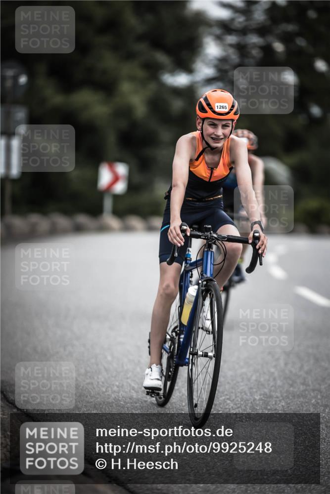21.06.2026 - 29. Vierlanden-Triathlon H.Heesch http://msf.ph/oto/9925248 21.06.2026 14:43:17 Radfahren 11, 1265 meine-sportfotos.de