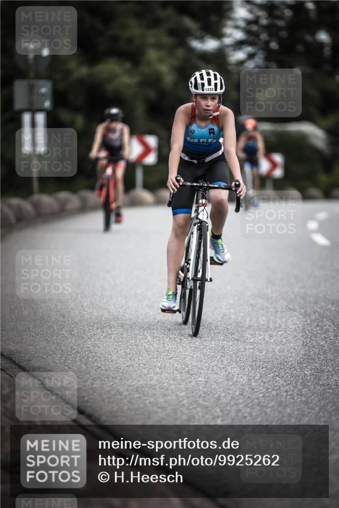 21.06.2026 - 29. Vierlanden-Triathlon H.Heesch http://msf.ph/oto/9925262 21.06.2026 14:43:25 Radfahren 11 meine-sportfotos.de