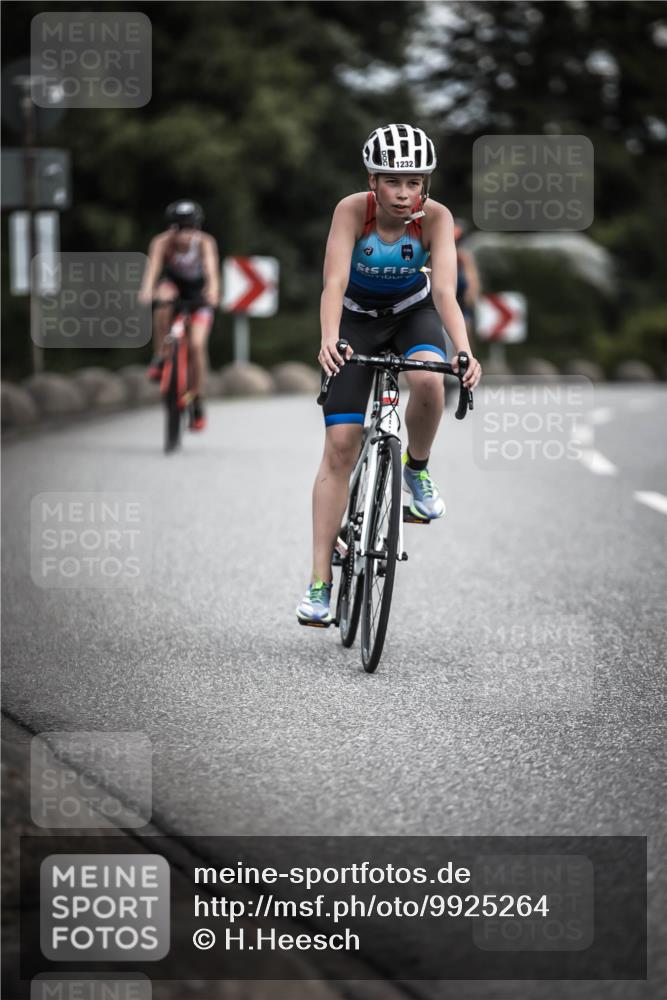 21.06.2026 - 29. Vierlanden-Triathlon H.Heesch http://msf.ph/oto/9925264 21.06.2026 14:43:26 Radfahren 11 meine-sportfotos.de