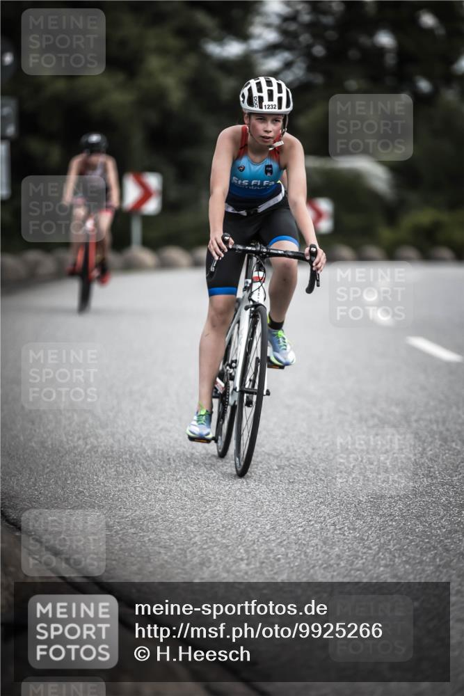 21.06.2026 - 29. Vierlanden-Triathlon H.Heesch http://msf.ph/oto/9925266 21.06.2026 14:43:26 Radfahren 1232 meine-sportfotos.de