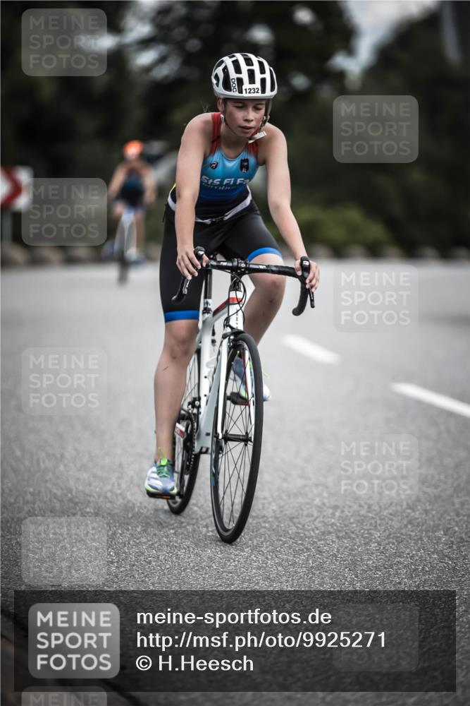 21.06.2026 - 29. Vierlanden-Triathlon H.Heesch http://msf.ph/oto/9925271 21.06.2026 14:43:26 Radfahren 1232 meine-sportfotos.de
