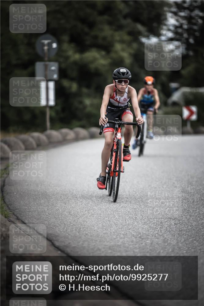 21.06.2026 - 29. Vierlanden-Triathlon H.Heesch http://msf.ph/oto/9925277 21.06.2026 14:43:27 Radfahren 11, 1262 meine-sportfotos.de