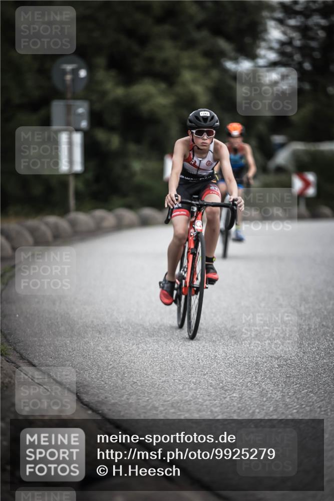 21.06.2026 - 29. Vierlanden-Triathlon H.Heesch http://msf.ph/oto/9925279 21.06.2026 14:43:27 Radfahren 11, 1262 meine-sportfotos.de