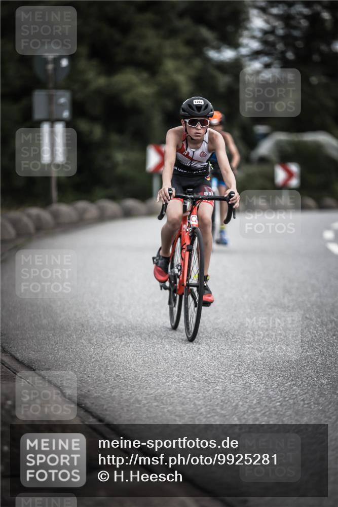 21.06.2026 - 29. Vierlanden-Triathlon H.Heesch http://msf.ph/oto/9925281 21.06.2026 14:43:27 Radfahren 11, 1262 meine-sportfotos.de