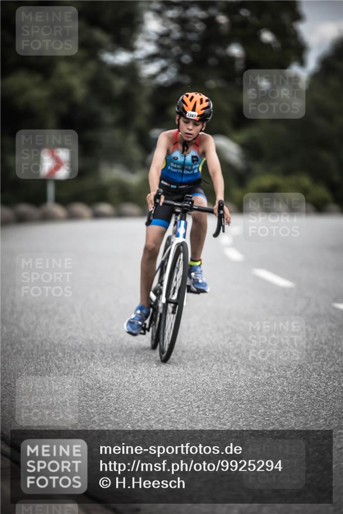 21.06.2026 - 29. Vierlanden-Triathlon H.Heesch http://msf.ph/oto/9925294 21.06.2026 14:43:29 Radfahren 1287 meine-sportfotos.de