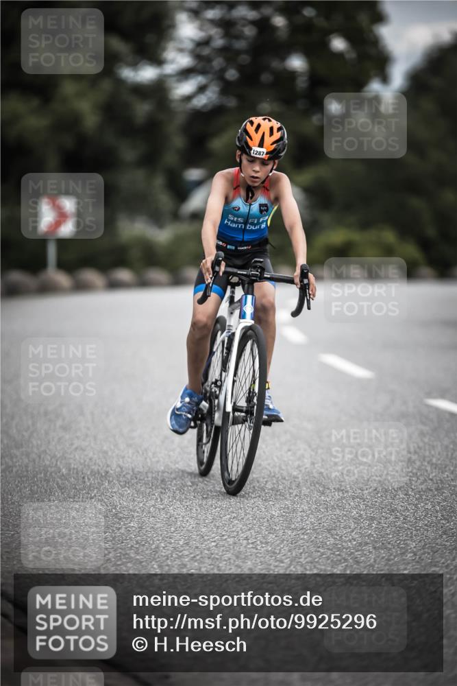 21.06.2026 - 29. Vierlanden-Triathlon H.Heesch http://msf.ph/oto/9925296 21.06.2026 14:43:29 Radfahren 1287 meine-sportfotos.de