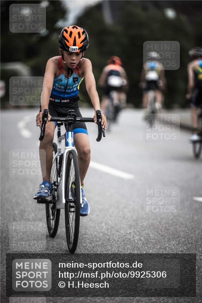 21.06.2026 - 29. Vierlanden-Triathlon H.Heesch http://msf.ph/oto/9925306 21.06.2026 14:43:30 Radfahren 1287, 050 meine-sportfotos.de
