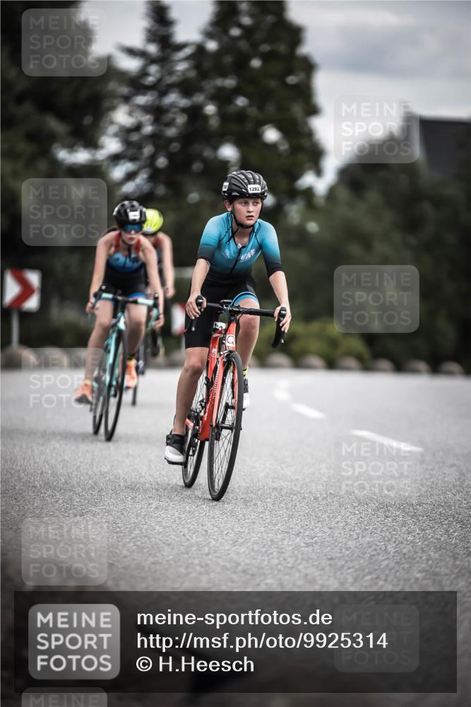21.06.2026 - 29. Vierlanden-Triathlon H.Heesch http://msf.ph/oto/9925314 21.06.2026 14:43:39 Radfahren 1282 meine-sportfotos.de