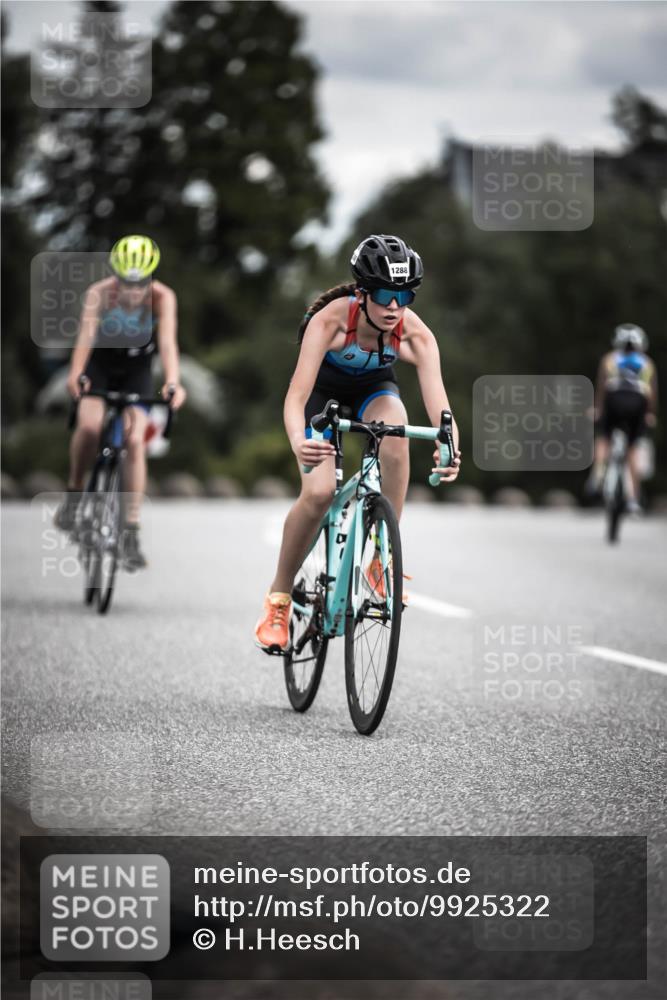21.06.2026 - 29. Vierlanden-Triathlon H.Heesch http://msf.ph/oto/9925322 21.06.2026 14:43:40 Radfahren 1288 meine-sportfotos.de