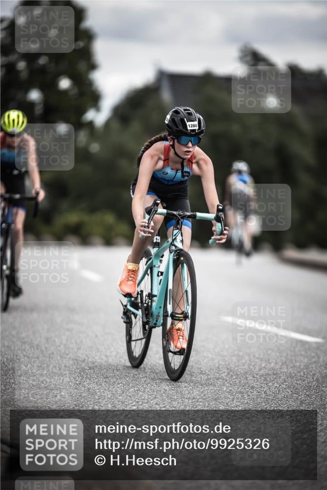 21.06.2026 - 29. Vierlanden-Triathlon H.Heesch http://msf.ph/oto/9925326 21.06.2026 14:43:40 Radfahren 1288 meine-sportfotos.de