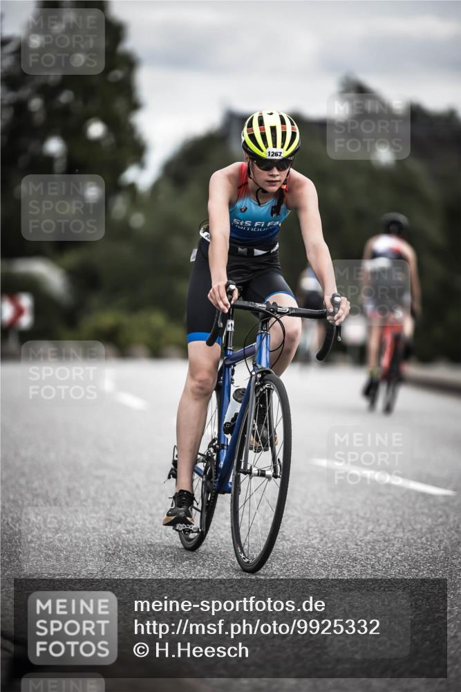 21.06.2026 - 29. Vierlanden-Triathlon H.Heesch http://msf.ph/oto/9925332 21.06.2026 14:43:41 Radfahren 1267 meine-sportfotos.de