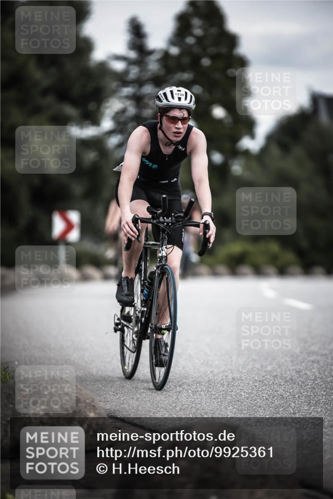 21.06.2026 - 29. Vierlanden-Triathlon H.Heesch http://msf.ph/oto/9925361 21.06.2026 14:43:51 Radfahren 1230 meine-sportfotos.de
