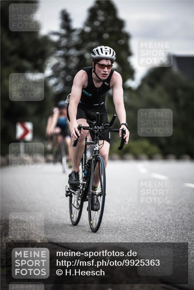 21.06.2026 - 29. Vierlanden-Triathlon H.Heesch http://msf.ph/oto/9925363 21.06.2026 14:43:51 Radfahren 1230 meine-sportfotos.de