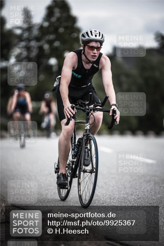 21.06.2026 - 29. Vierlanden-Triathlon H.Heesch http://msf.ph/oto/9925367 21.06.2026 14:43:51 Radfahren 1230 meine-sportfotos.de