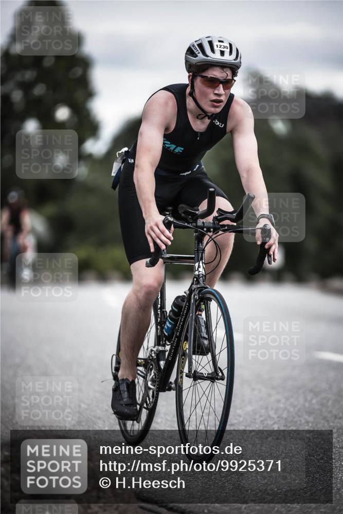 21.06.2026 - 29. Vierlanden-Triathlon H.Heesch http://msf.ph/oto/9925371 21.06.2026 14:43:51 Radfahren 1230 meine-sportfotos.de