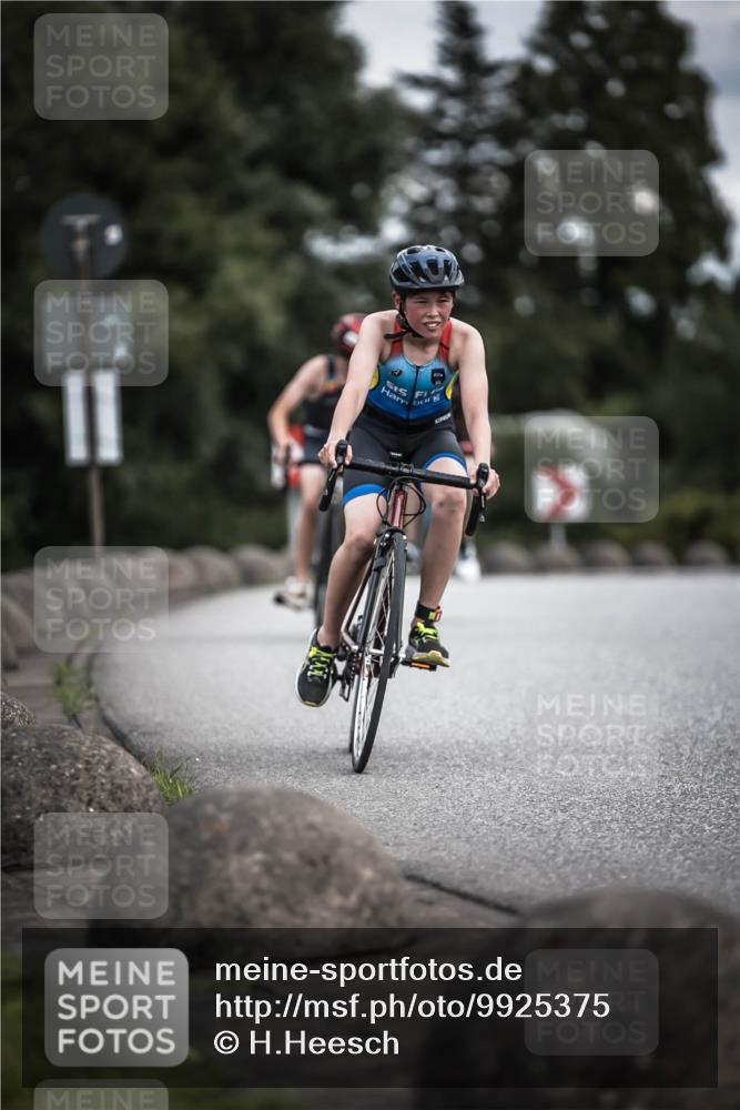 21.06.2026 - 29. Vierlanden-Triathlon H.Heesch http://msf.ph/oto/9925375 21.06.2026 14:43:53 Radfahren 11 meine-sportfotos.de