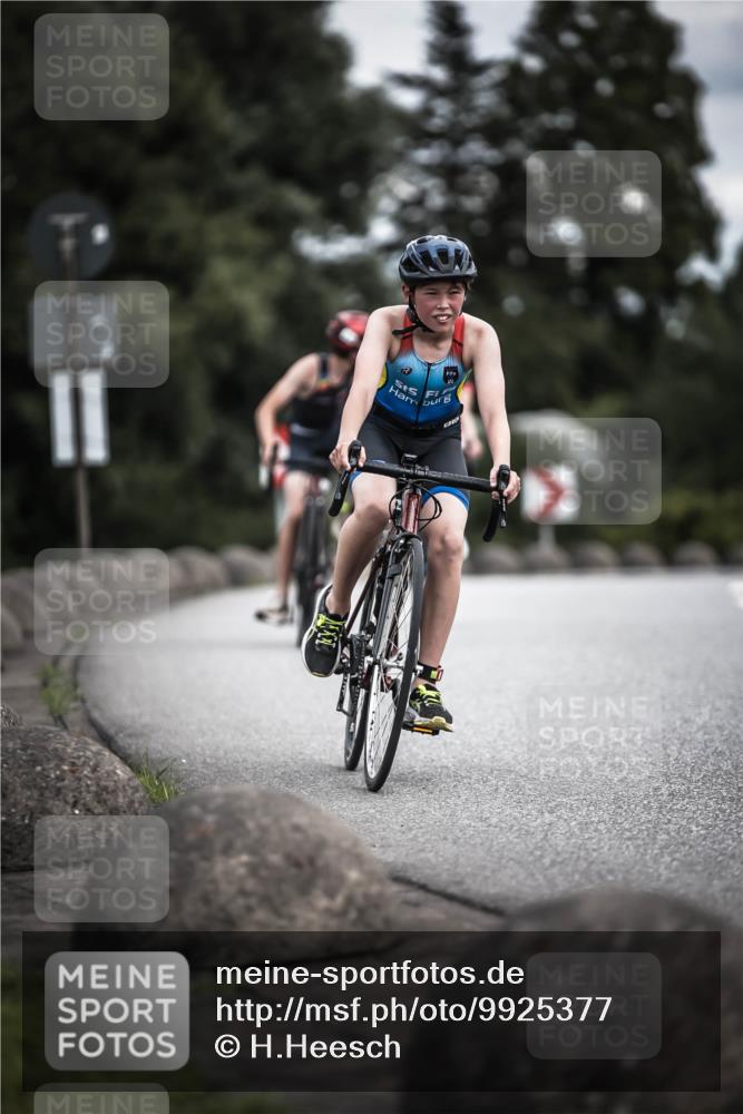 21.06.2026 - 29. Vierlanden-Triathlon H.Heesch http://msf.ph/oto/9925377 21.06.2026 14:43:53 Radfahren 11 meine-sportfotos.de