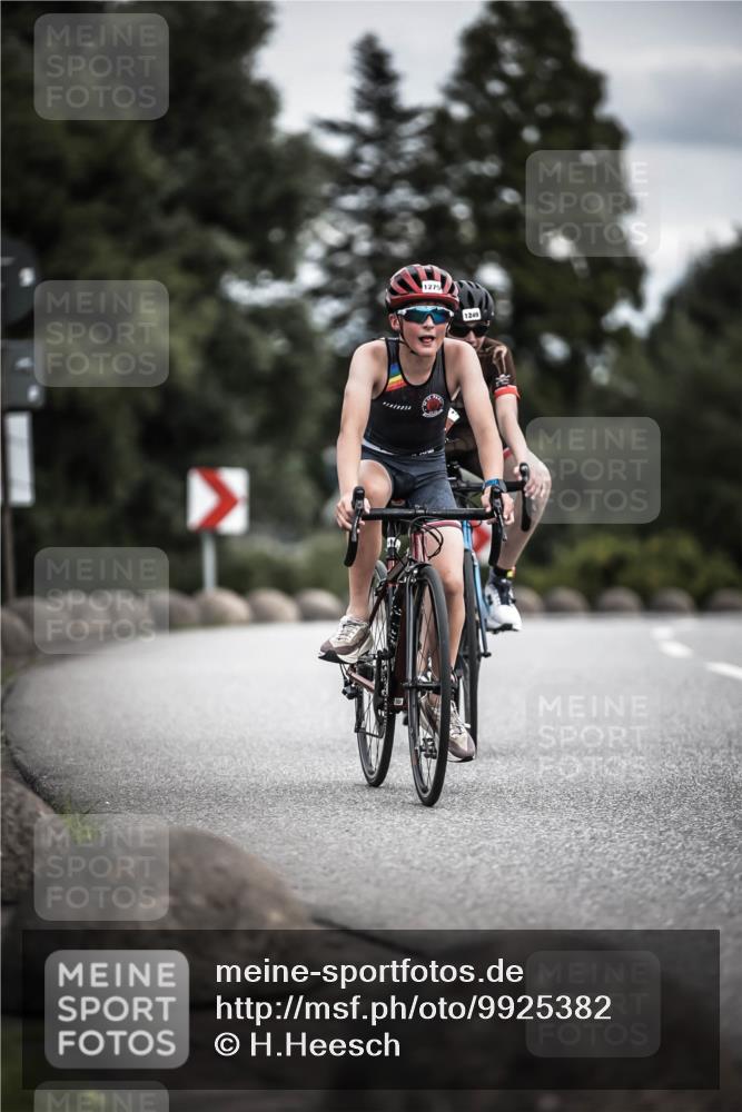 21.06.2026 - 29. Vierlanden-Triathlon H.Heesch http://msf.ph/oto/9925382 21.06.2026 14:43:54 Radfahren 1275, 1249 meine-sportfotos.de