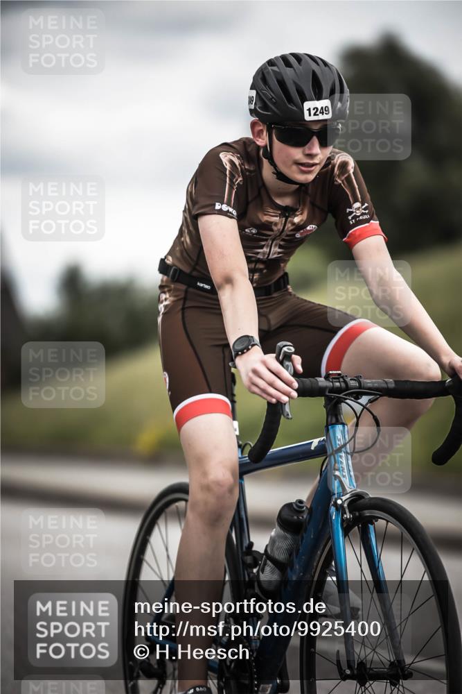 21.06.2026 - 29. Vierlanden-Triathlon H.Heesch http://msf.ph/oto/9925400 21.06.2026 14:43:56 Radfahren 1249, 24, 860 meine-sportfotos.de