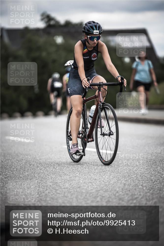 21.06.2026 - 29. Vierlanden-Triathlon H.Heesch http://msf.ph/oto/9925413 21.06.2026 14:44:07 Radfahren 1290 meine-sportfotos.de