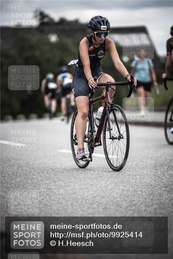 21.06.2026 - 29. Vierlanden-Triathlon H.Heesch http://msf.ph/oto/9925414 21.06.2026 14:44:07 Radfahren 1290 meine-sportfotos.de