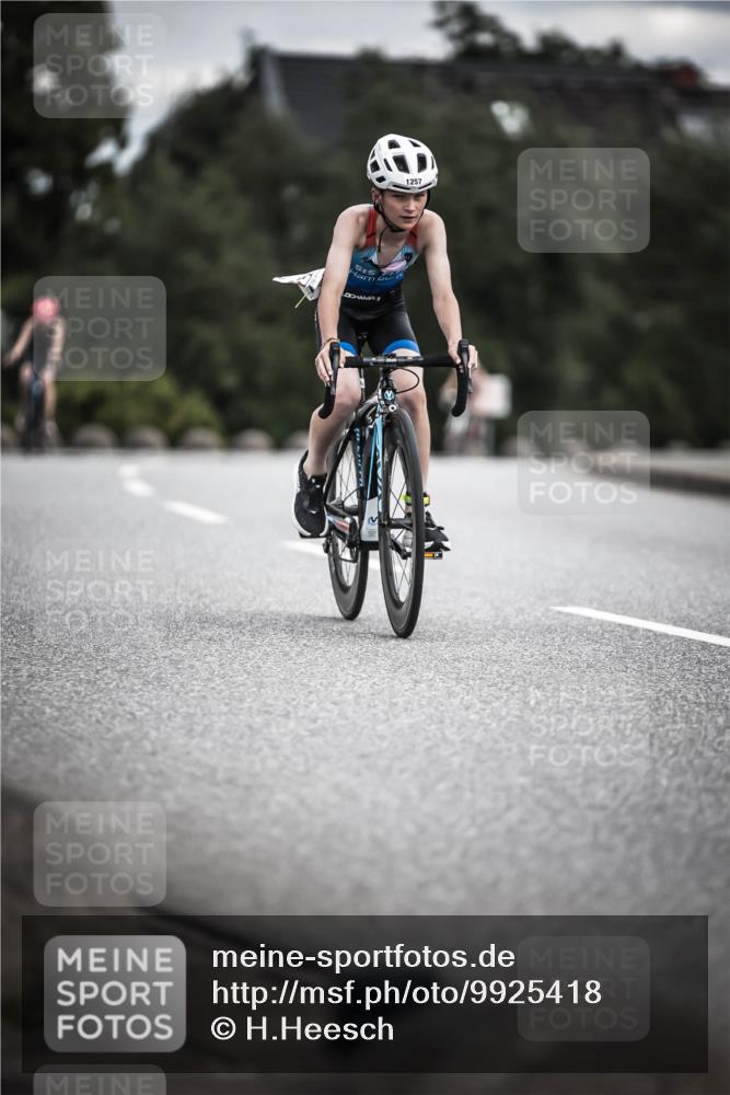 21.06.2026 - 29. Vierlanden-Triathlon H.Heesch http://msf.ph/oto/9925418 21.06.2026 14:44:17 Radfahren 1257 meine-sportfotos.de