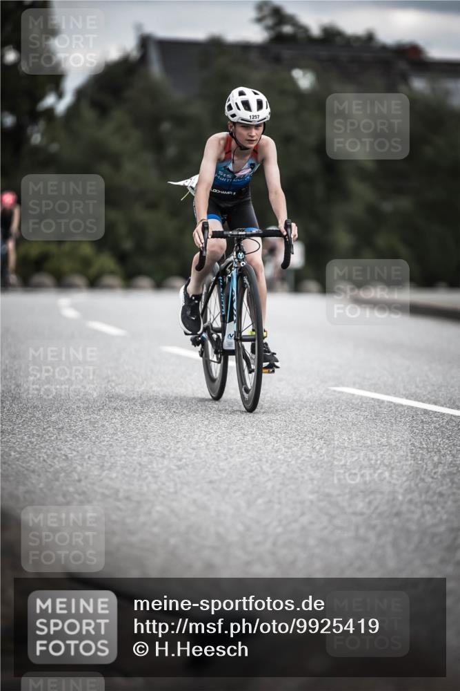 21.06.2026 - 29. Vierlanden-Triathlon H.Heesch http://msf.ph/oto/9925419 21.06.2026 14:44:17 Radfahren 1257 meine-sportfotos.de