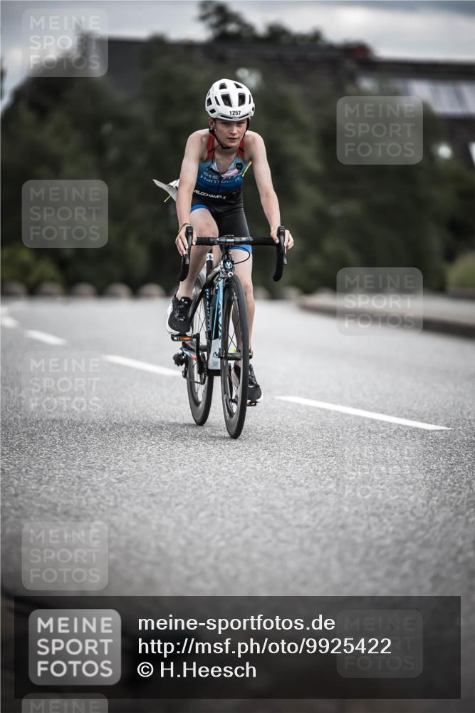 21.06.2026 - 29. Vierlanden-Triathlon H.Heesch http://msf.ph/oto/9925422 21.06.2026 14:44:17 Radfahren 1257 meine-sportfotos.de