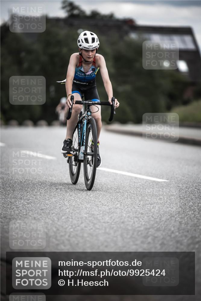 21.06.2026 - 29. Vierlanden-Triathlon H.Heesch http://msf.ph/oto/9925424 21.06.2026 14:44:17 Radfahren 1257, 53 meine-sportfotos.de