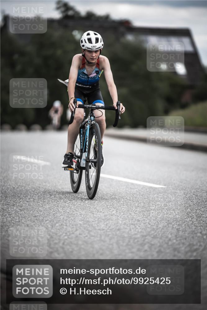 21.06.2026 - 29. Vierlanden-Triathlon H.Heesch http://msf.ph/oto/9925425 21.06.2026 14:44:17 Radfahren 1257 meine-sportfotos.de