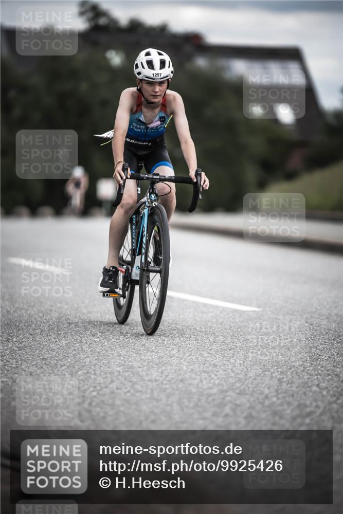 21.06.2026 - 29. Vierlanden-Triathlon H.Heesch http://msf.ph/oto/9925426 21.06.2026 14:44:17 Radfahren 1257 meine-sportfotos.de