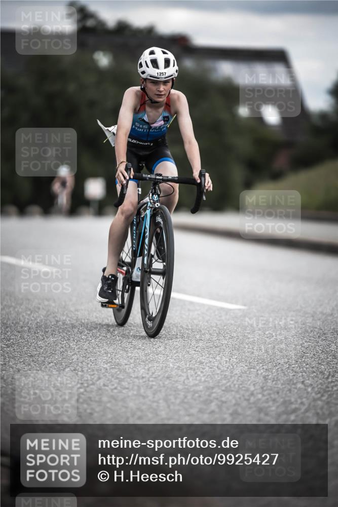 21.06.2026 - 29. Vierlanden-Triathlon H.Heesch http://msf.ph/oto/9925427 21.06.2026 14:44:17 Radfahren 1257 meine-sportfotos.de