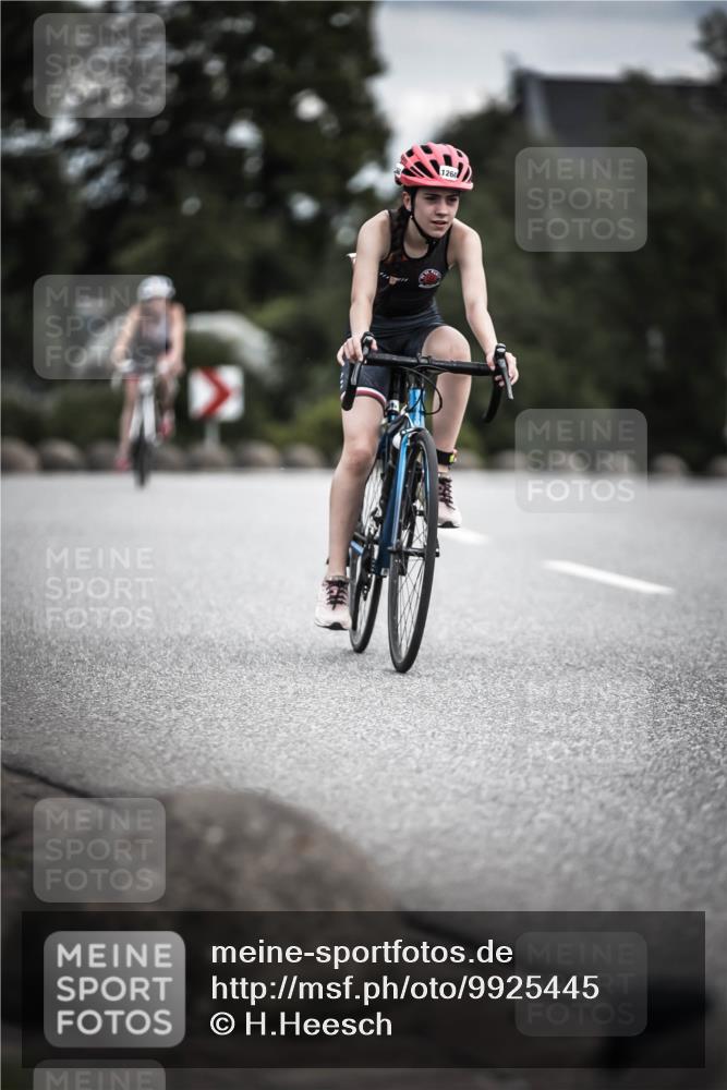 21.06.2026 - 29. Vierlanden-Triathlon H.Heesch http://msf.ph/oto/9925445 21.06.2026 14:44:23 Radfahren 1260 meine-sportfotos.de