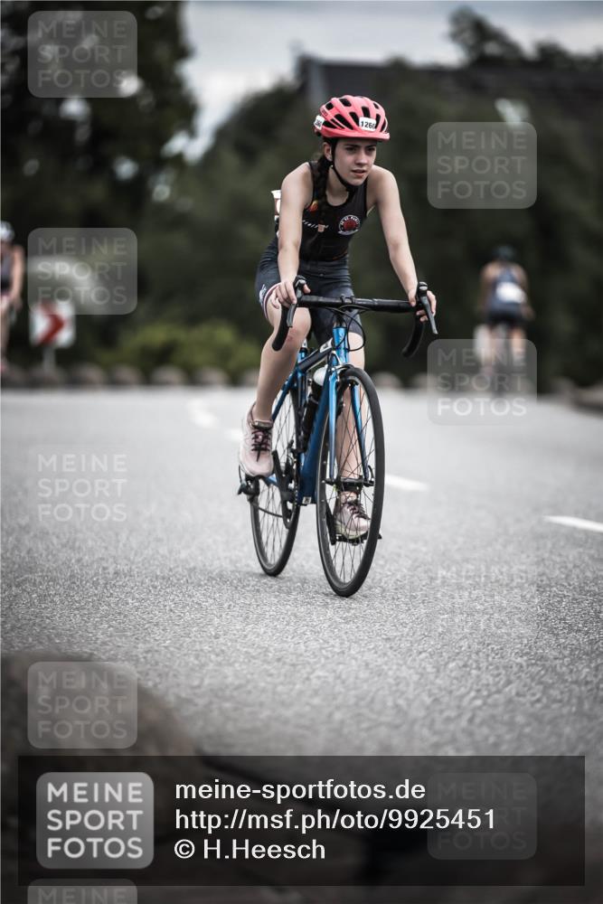 21.06.2026 - 29. Vierlanden-Triathlon H.Heesch http://msf.ph/oto/9925451 21.06.2026 14:44:23 Radfahren 1260 meine-sportfotos.de