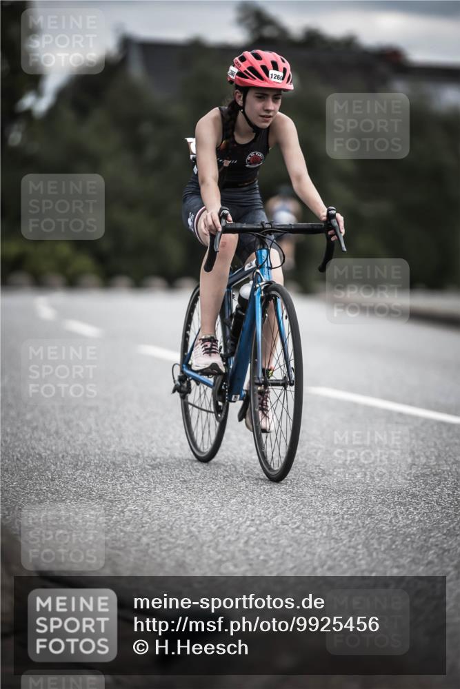 21.06.2026 - 29. Vierlanden-Triathlon H.Heesch http://msf.ph/oto/9925456 21.06.2026 14:44:23 Radfahren 1260 meine-sportfotos.de