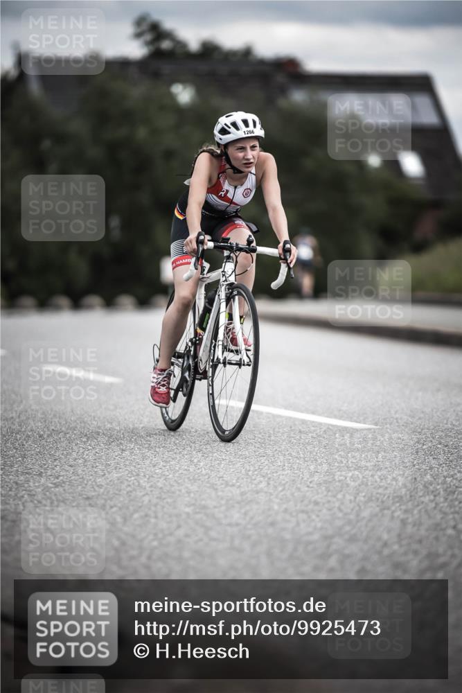 21.06.2026 - 29. Vierlanden-Triathlon H.Heesch http://msf.ph/oto/9925473 21.06.2026 14:44:26 Radfahren 1266 meine-sportfotos.de