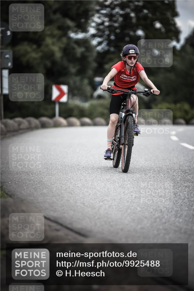 21.06.2026 - 29. Vierlanden-Triathlon H.Heesch http://msf.ph/oto/9925488 21.06.2026 14:45:09 Radfahren 1286, 10, 20 meine-sportfotos.de