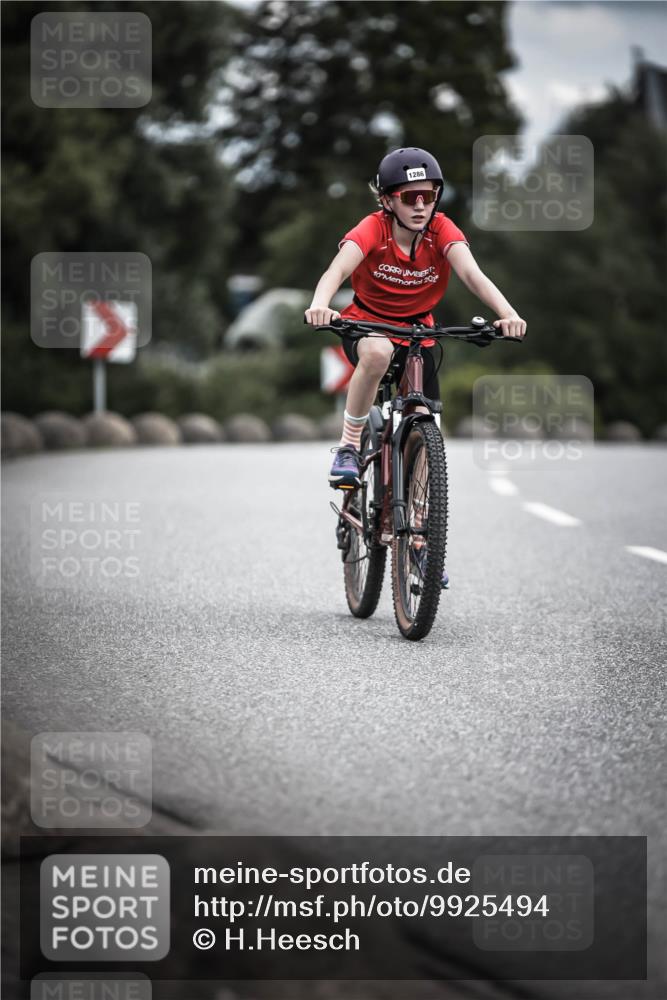 21.06.2026 - 29. Vierlanden-Triathlon H.Heesch http://msf.ph/oto/9925494 21.06.2026 14:45:10 Radfahren 1286, 10, 202 meine-sportfotos.de